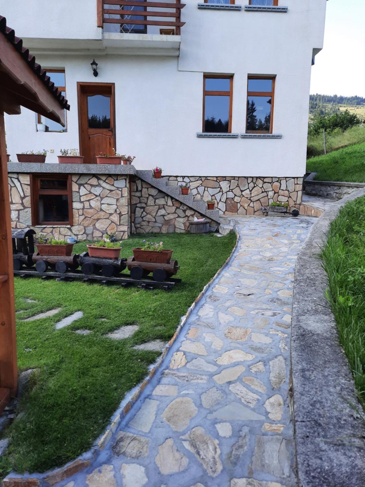 Вила Здравец Jagodina Exteriör bild